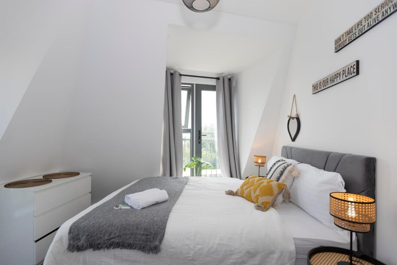Stunning 3 Bedroom Penthouse With Terrace And Lift Londýn Exteriér fotografie